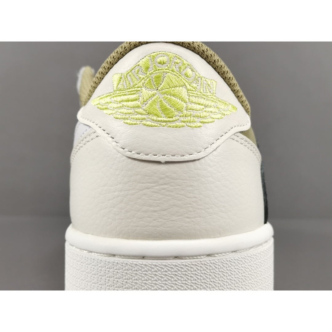 JORDAN 1 LOW GOLF x TRAVIS SCOTT NEUTRAL OLIVE - Phantom Kicks