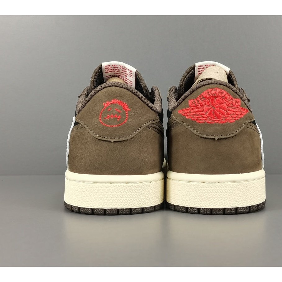 JORDAN 1 LOW OG SP x TRAVIS SCOTT - Phantom Kicks