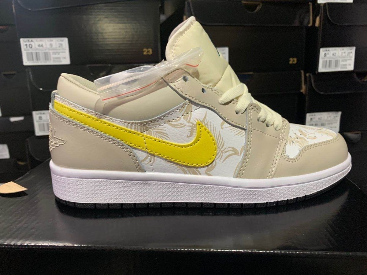 JORDAN 1 LOW x PALM TREE - Phantom Kicks