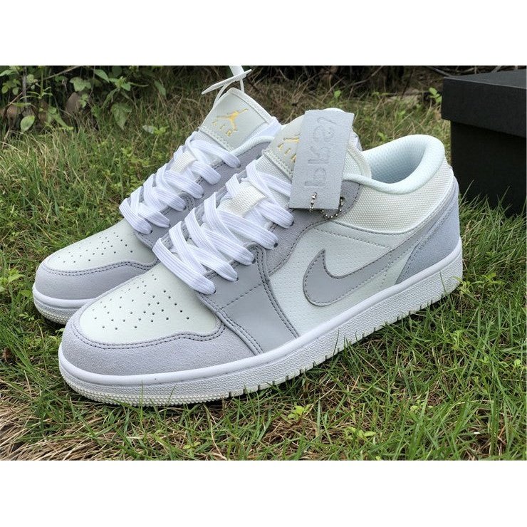 JORDAN 1 LOW x PARIS - Phantom Kicks