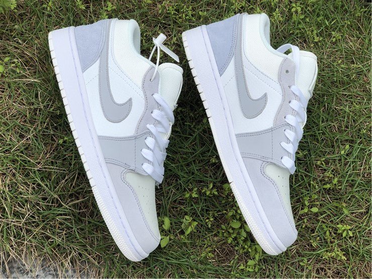 JORDAN 1 LOW x PARIS - Phantom Kicks