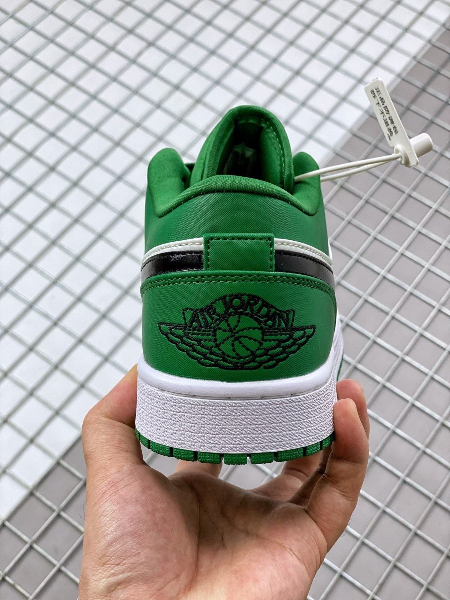 JORDAN 1 LOW x PINE GREEN - Phantom Kicks