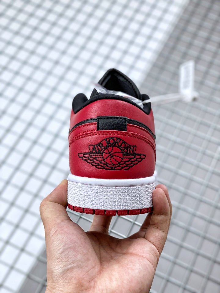 JORDAN 1 LOW x REVERSE BRED - Phantom Kicks