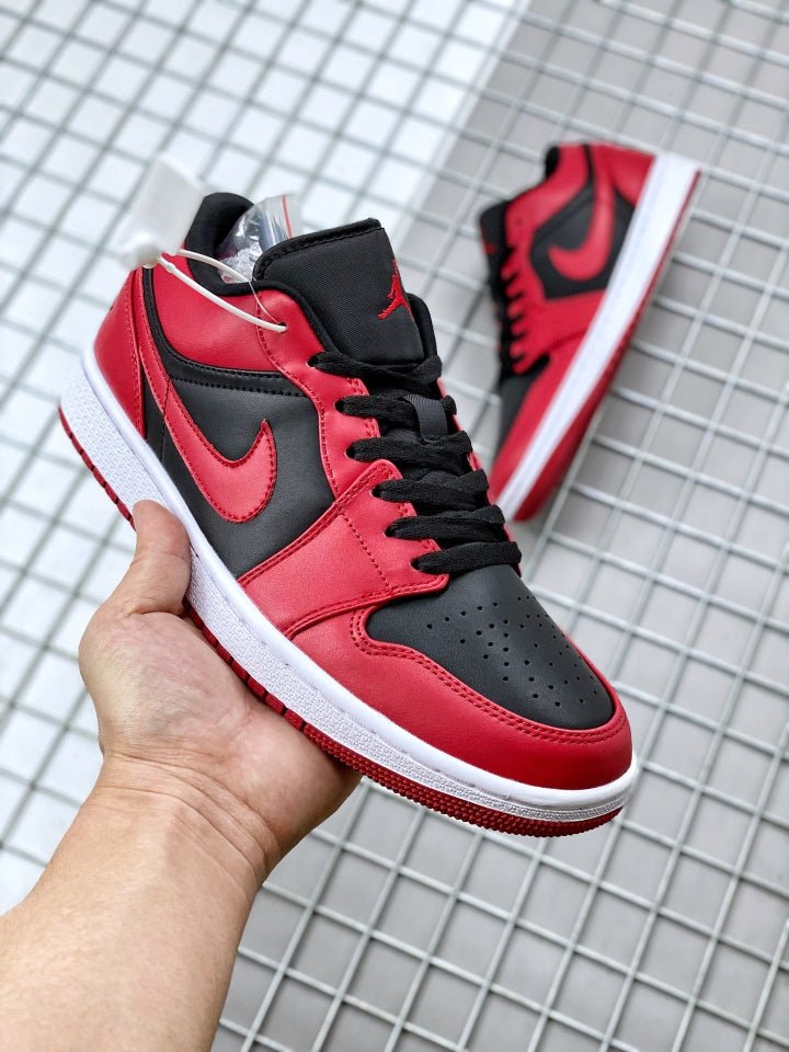 JORDAN 1 LOW x REVERSE BRED - Phantom Kicks