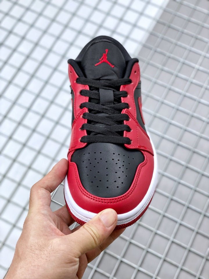 JORDAN 1 LOW x REVERSE BRED - Phantom Kicks