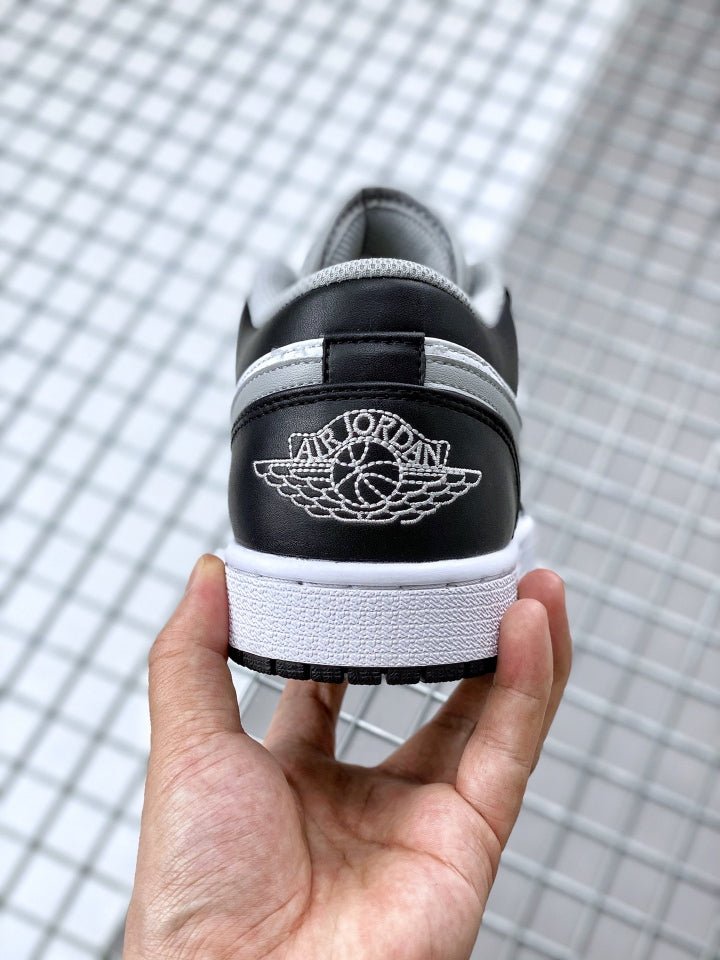 JORDAN 1 LOW x SHADOW - Phantom Kicks