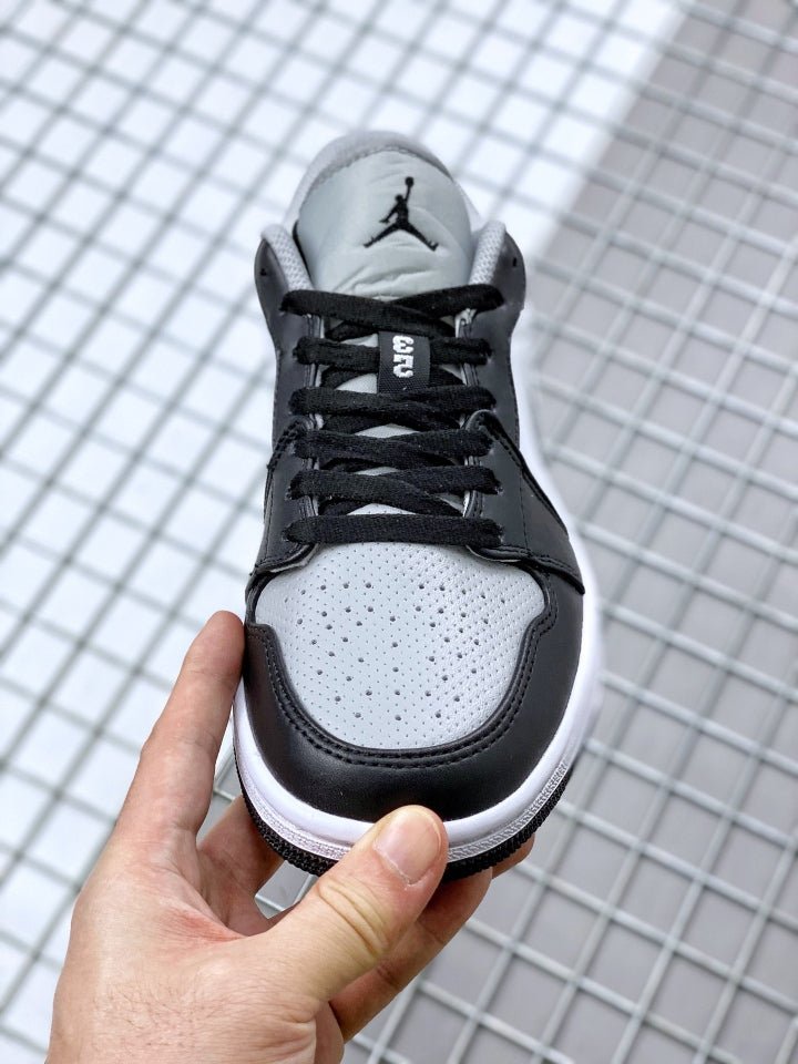 JORDAN 1 LOW x SHADOW - Phantom Kicks