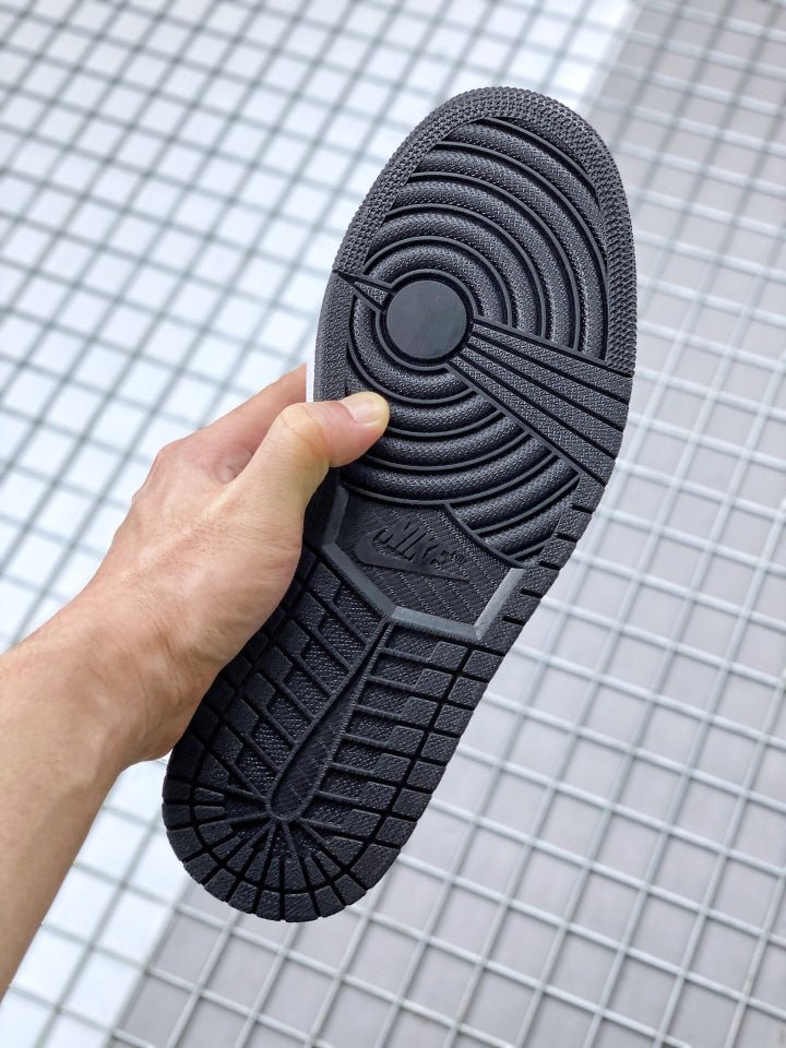 JORDAN 1 LOW x SHADOW - Phantom Kicks