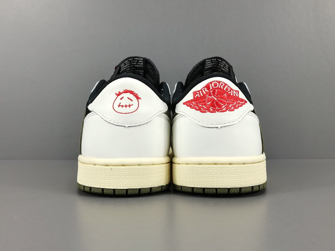 JORDAN 1 LOW x TRAVIS SCOTT OLIVE - Phantom Kicks