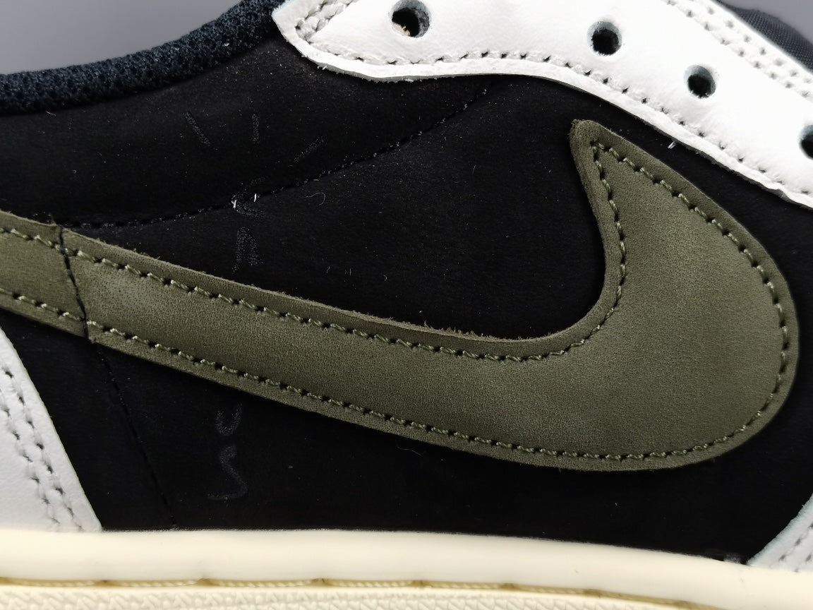 JORDAN 1 LOW x TRAVIS SCOTT OLIVE - Phantom Kicks