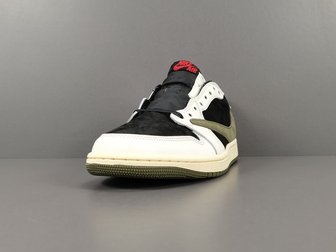 JORDAN 1 LOW x TRAVIS SCOTT OLIVE - Phantom Kicks