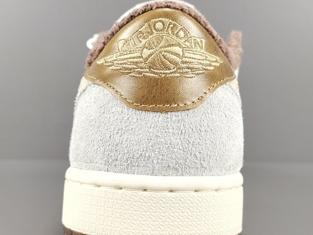 JORDAN 1 LOW x YEAR OF THE RABBIT - Phantom Kicks