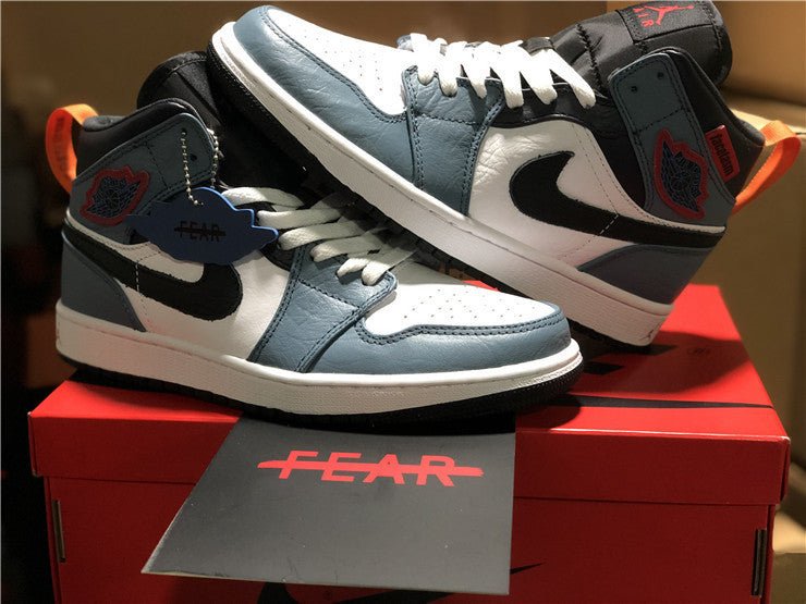 JORDAN 1 MID FEARLESS x FACETASM - Phantom Kicks