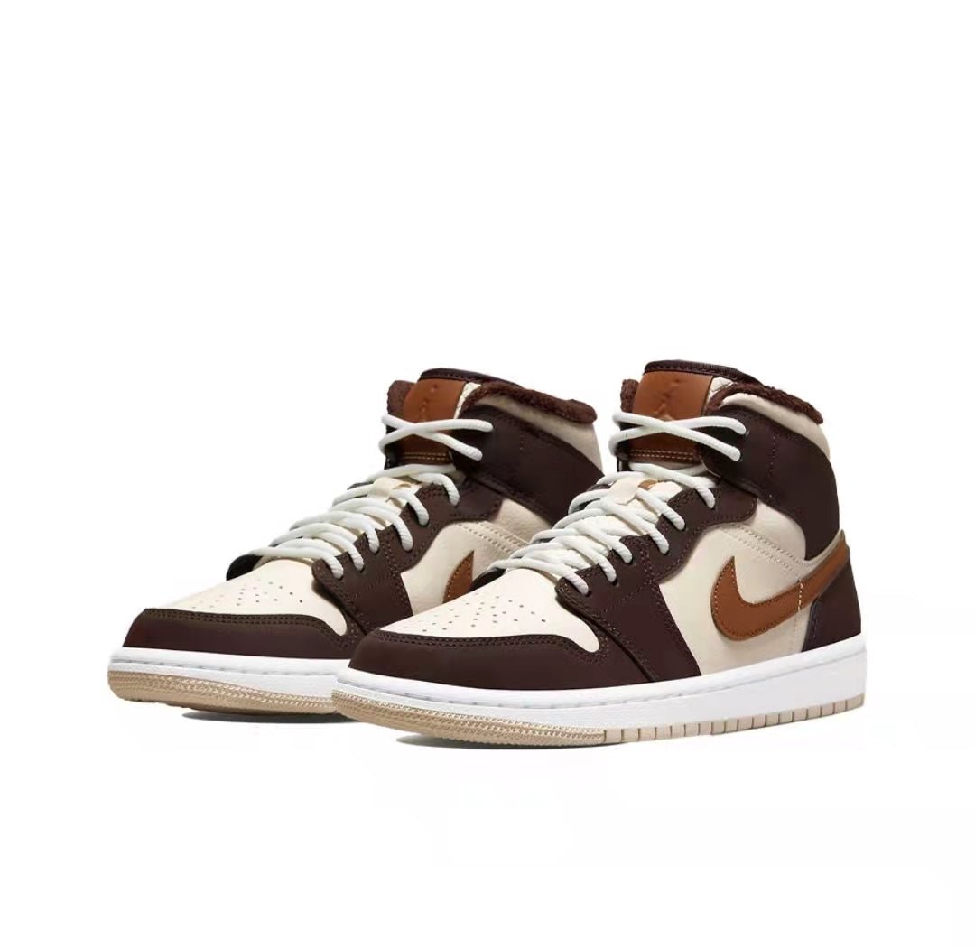 JORDAN 1 MID SE x BROWN BASALT OATMEAL - Phantom Kicks