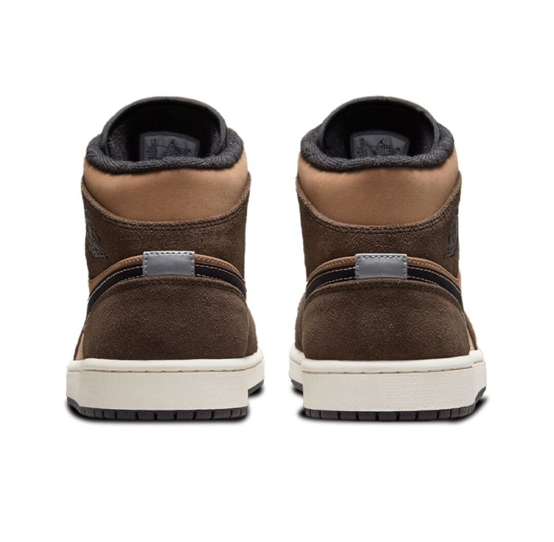 JORDAN 1 MID SE x DARK CHOCOLATE - Phantom Kicks