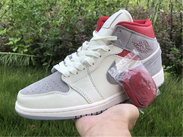 JORDAN 1 MID SNEAKERSNSTUFF 20TH ANNIVERSARY - Phantom Kicks