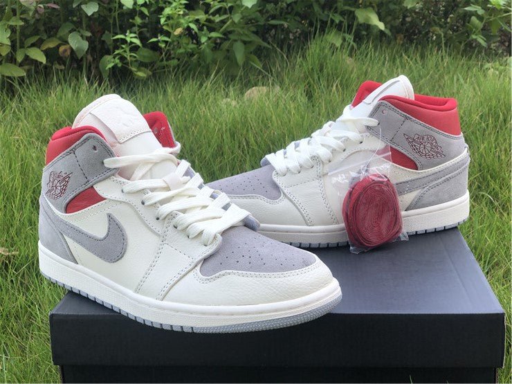 JORDAN 1 MID SNEAKERSNSTUFF 20TH ANNIVERSARY - Phantom Kicks