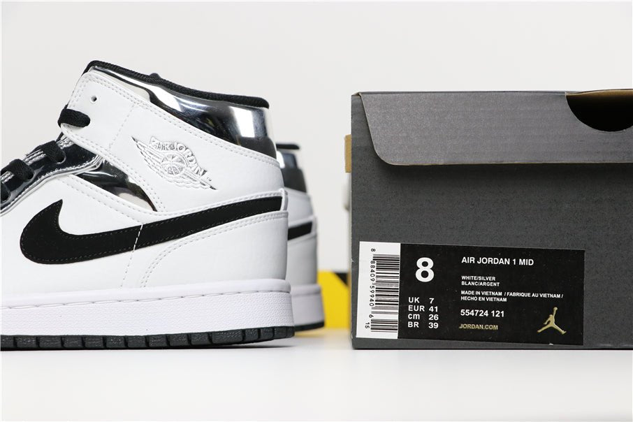 JORDAN 1 MID x ALTERNATE THINK 16 - Phantom Kicks