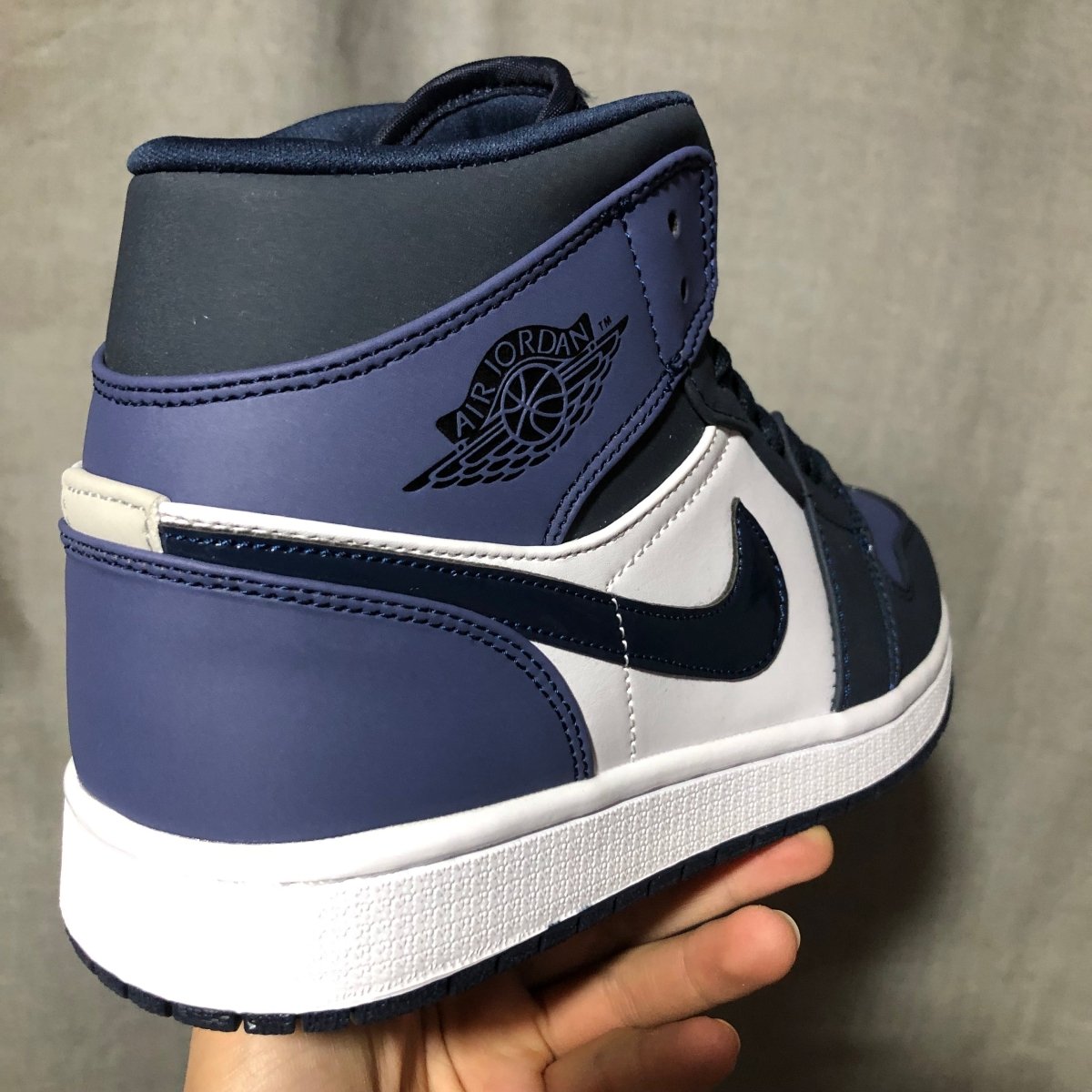 JORDAN 1 MID x ARMORY NAVY - Phantom Kicks