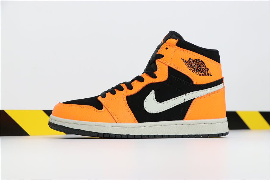 JORDAN 1 MID x BLACK CONE - Phantom Kicks