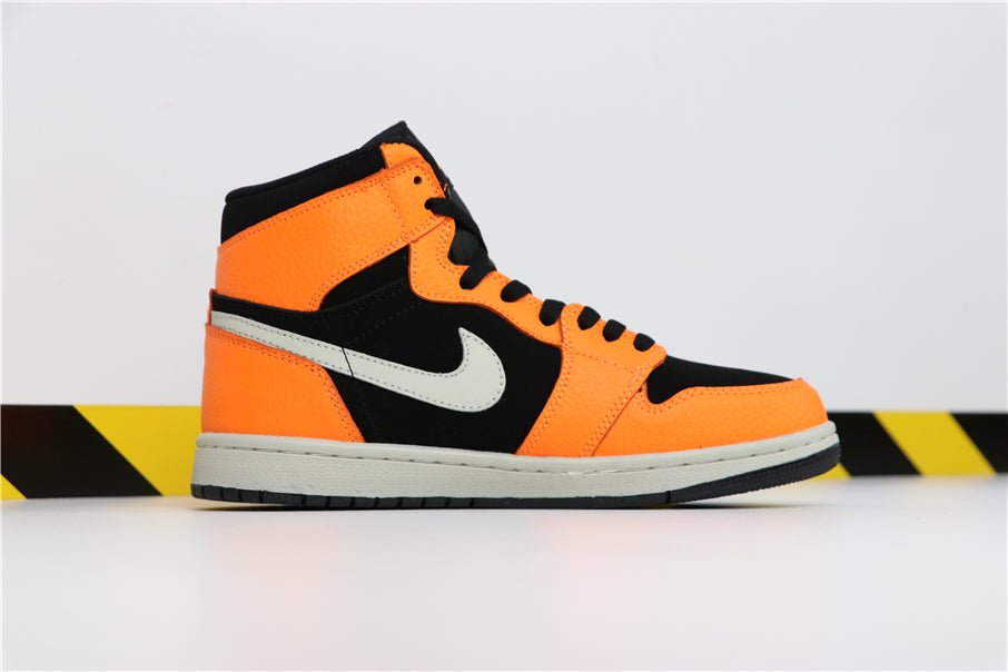 JORDAN 1 MID x BLACK CONE - Phantom Kicks
