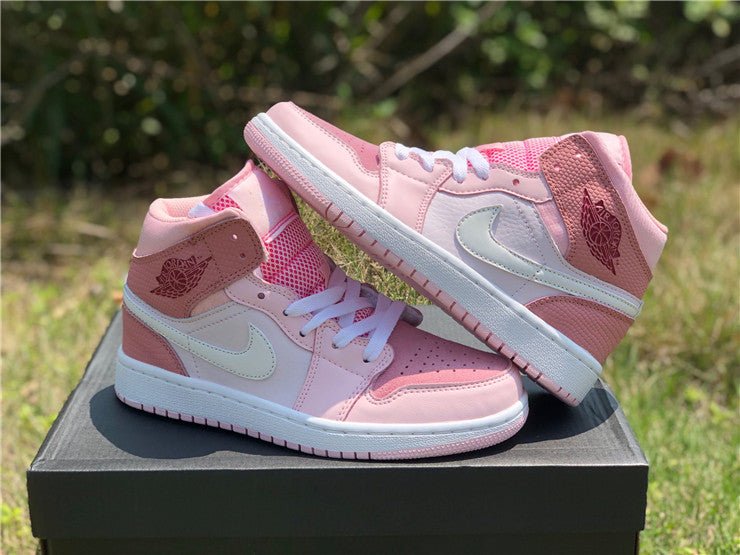 JORDAN 1 MID x DIGITAL PINK - Phantom Kicks