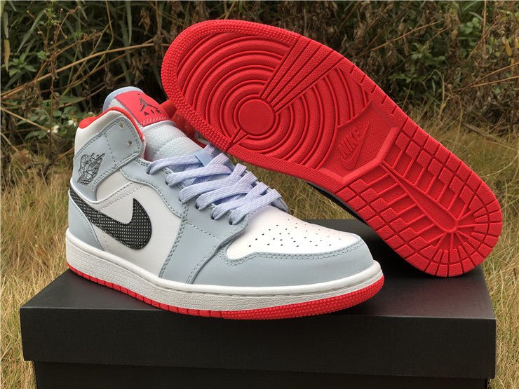 JORDAN 1 MID x HALF BLUE POLKA DOT SWOOSH - Phantom Kicks