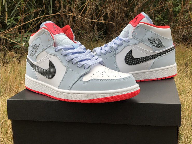 JORDAN 1 MID x HALF BLUE POLKA DOT SWOOSH - Phantom Kicks