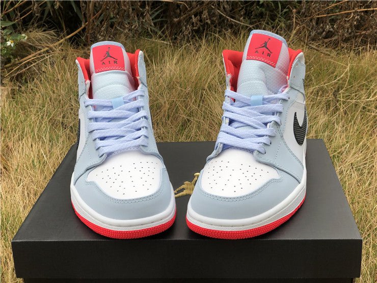 JORDAN 1 MID x HALF BLUE POLKA DOT SWOOSH - Phantom Kicks
