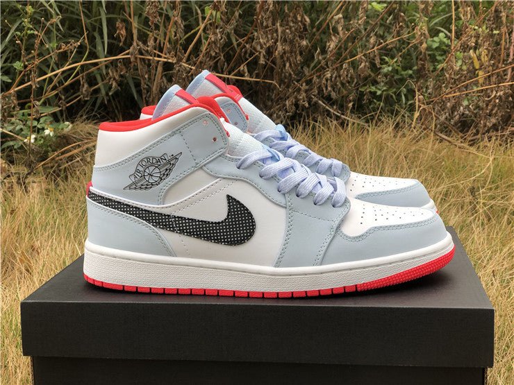 JORDAN 1 MID x HALF BLUE POLKA DOT SWOOSH - Phantom Kicks