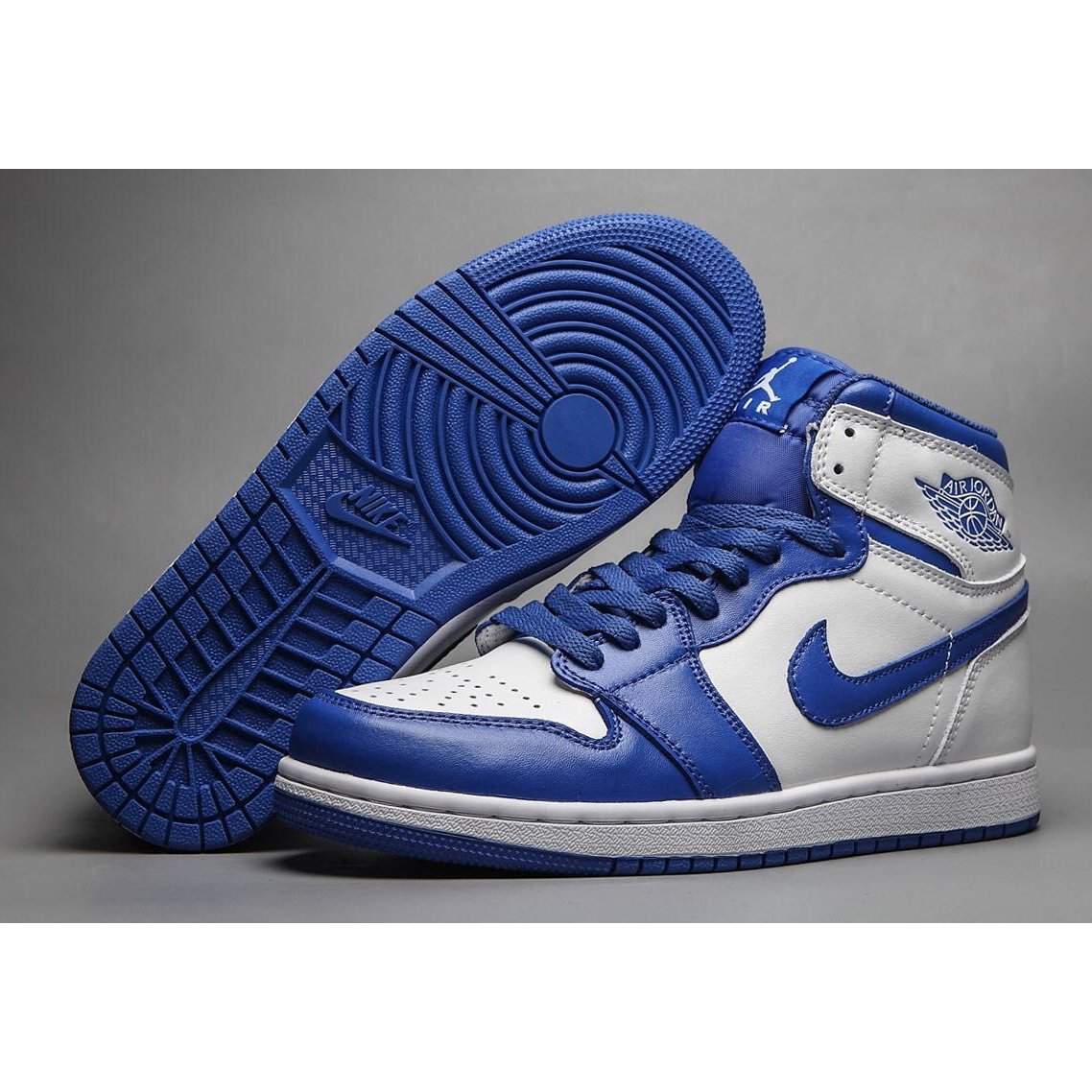 JORDAN 1 MID x HYPER ROYAL - Phantom Kicks