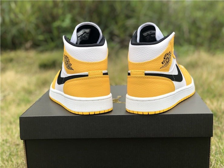 JORDAN 1 MID x SE LAKERS - Phantom Kicks