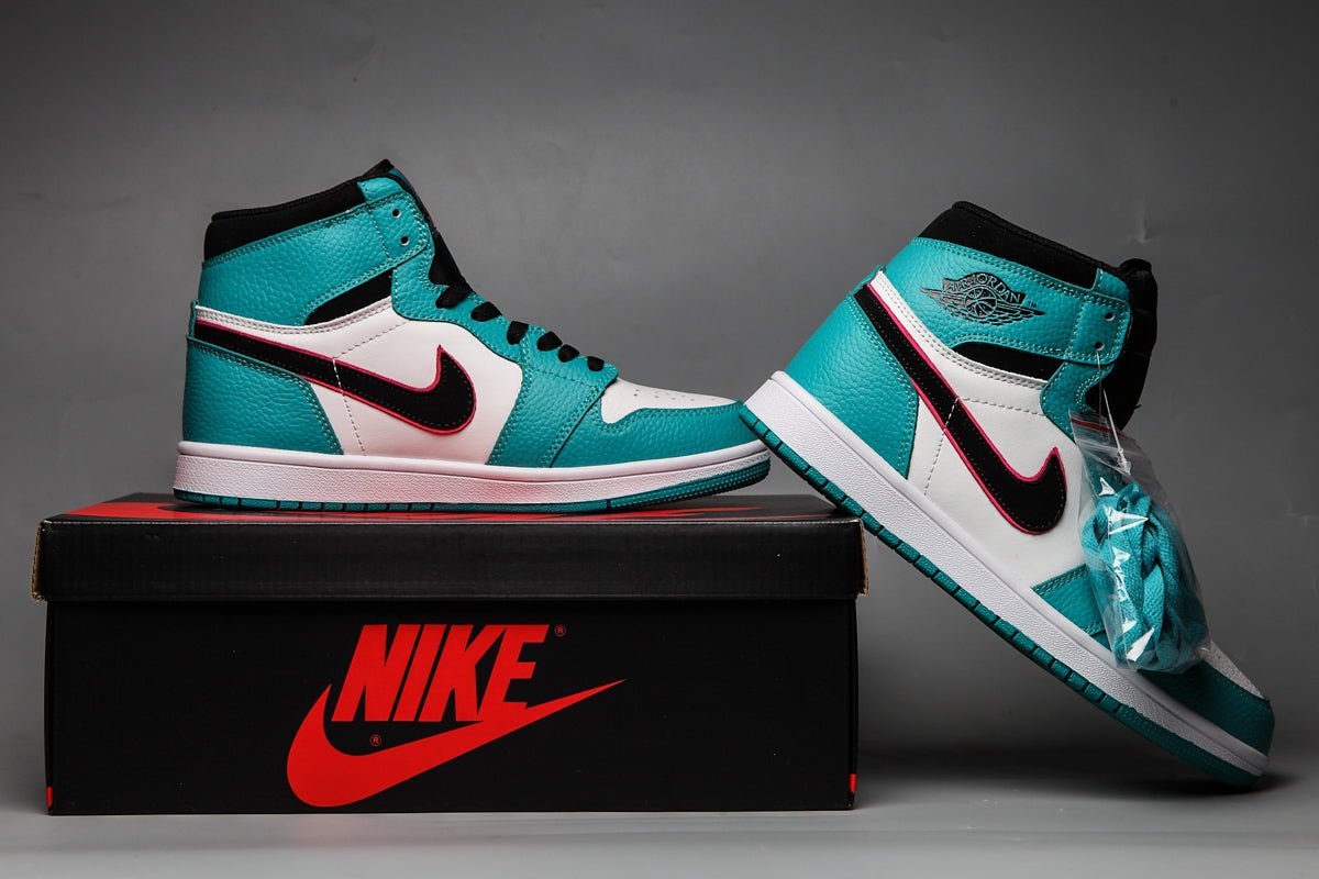 JORDAN 1 MID x SOUTH BEACH - Phantom Kicks