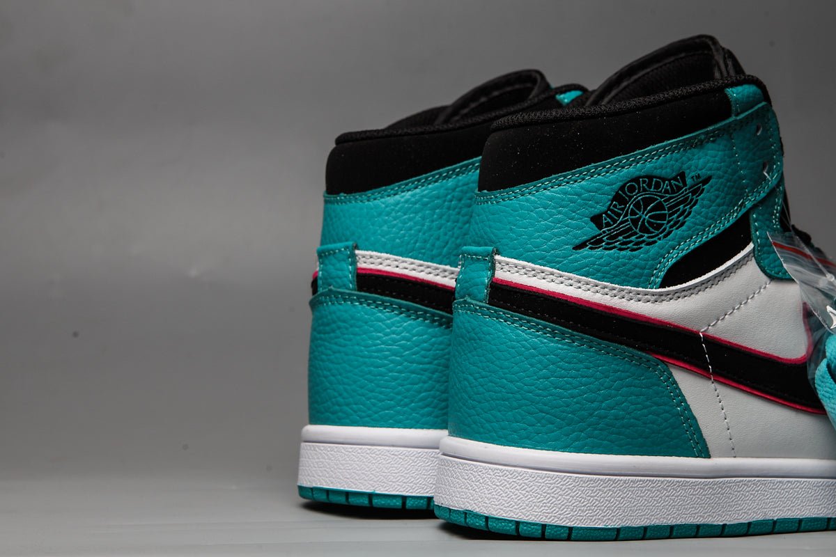 JORDAN 1 MID x SOUTH BEACH - Phantom Kicks
