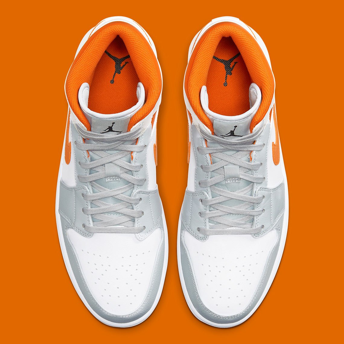 JORDAN 1 MID x STARFISH PURE PLATINUM - Phantom Kicks