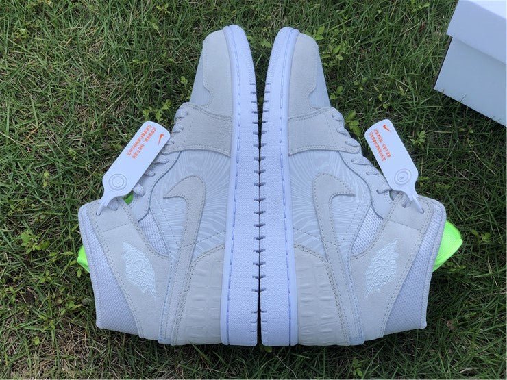 JORDAN 1 MID x VAST GREY GHOST GREEN - Phantom Kicks
