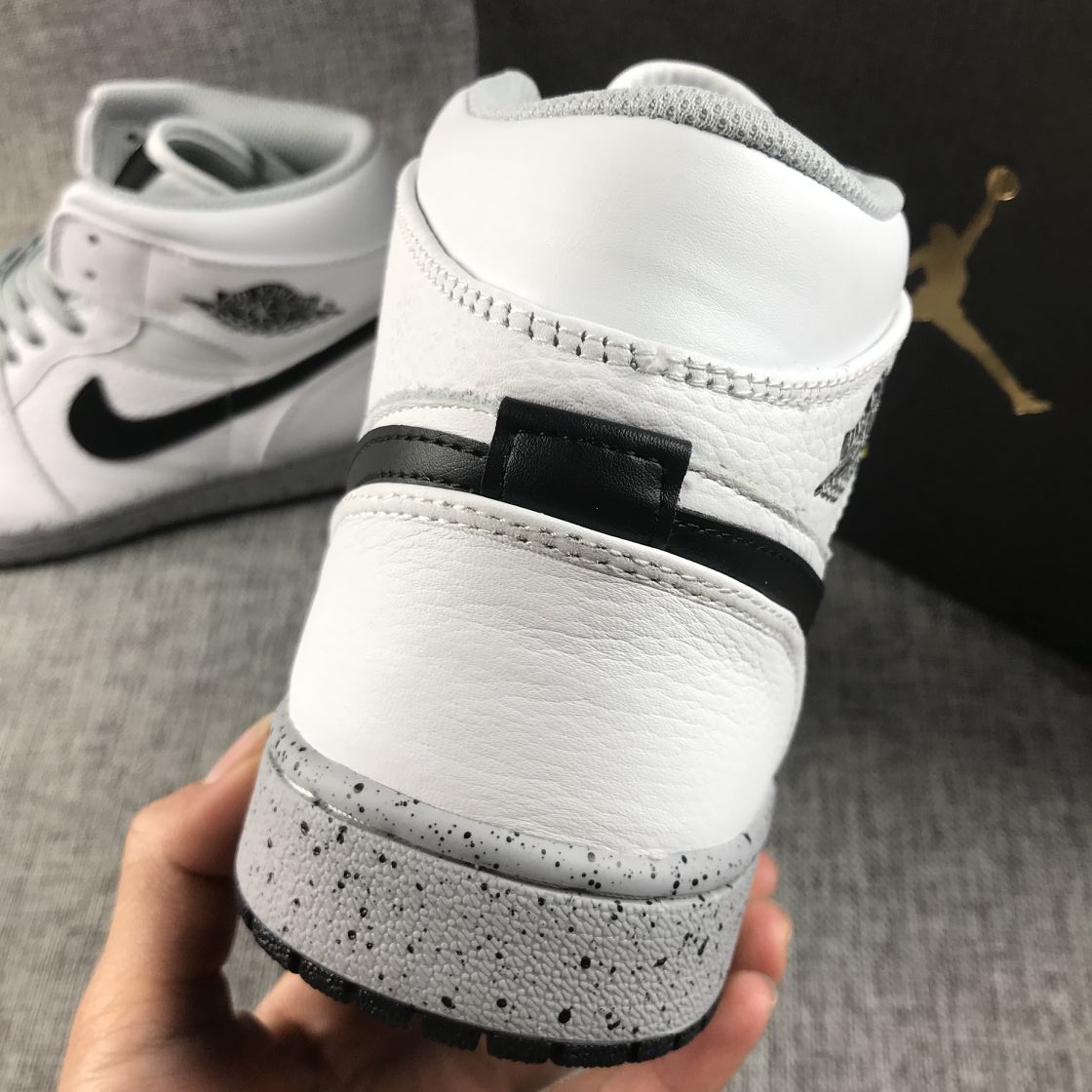 JORDAN 1 MID x WHITE CEMENT - Phantom Kicks