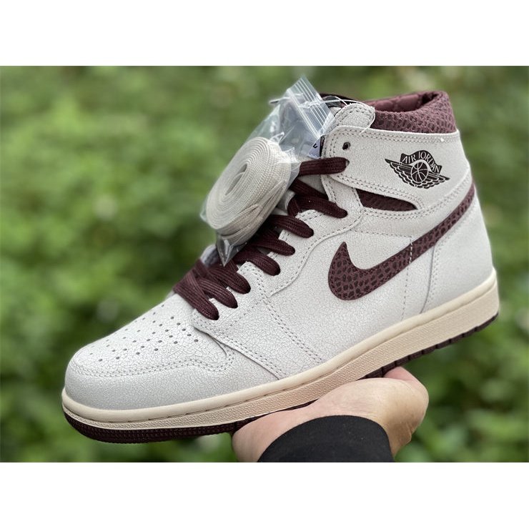 JORDAN 1 RETRO HIGH OG x A MA MANIERE - Phantom Kicks
