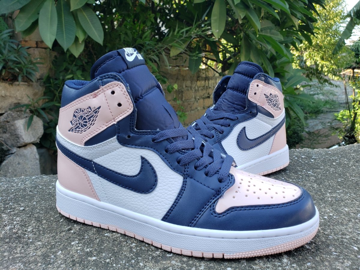 JORDAN 1 RETRO HIGH OG x ATMOSPHERE - Phantom Kicks