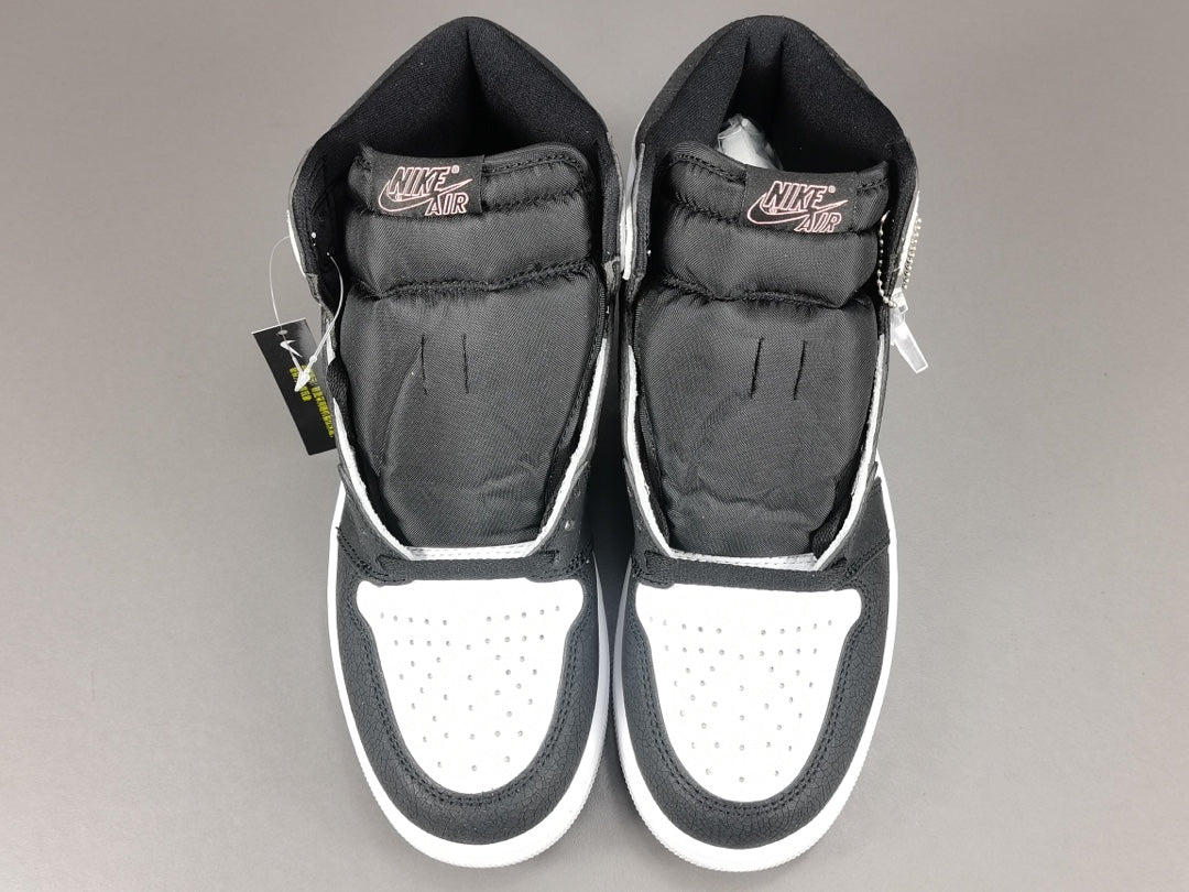 JORDAN 1 RETRO HIGH OG x BLEACHED CORAL - Phantom Kicks