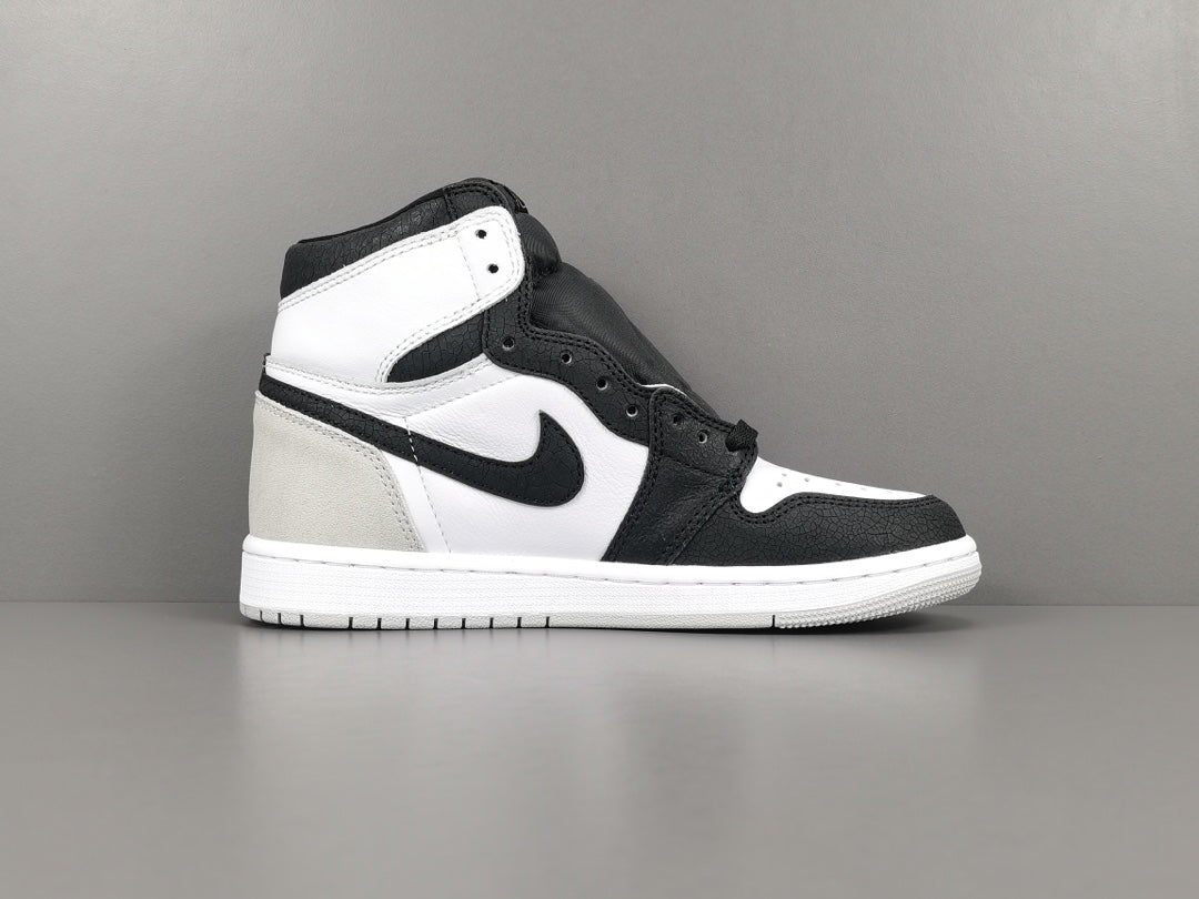 JORDAN 1 RETRO HIGH OG x BLEACHED CORAL - Phantom Kicks