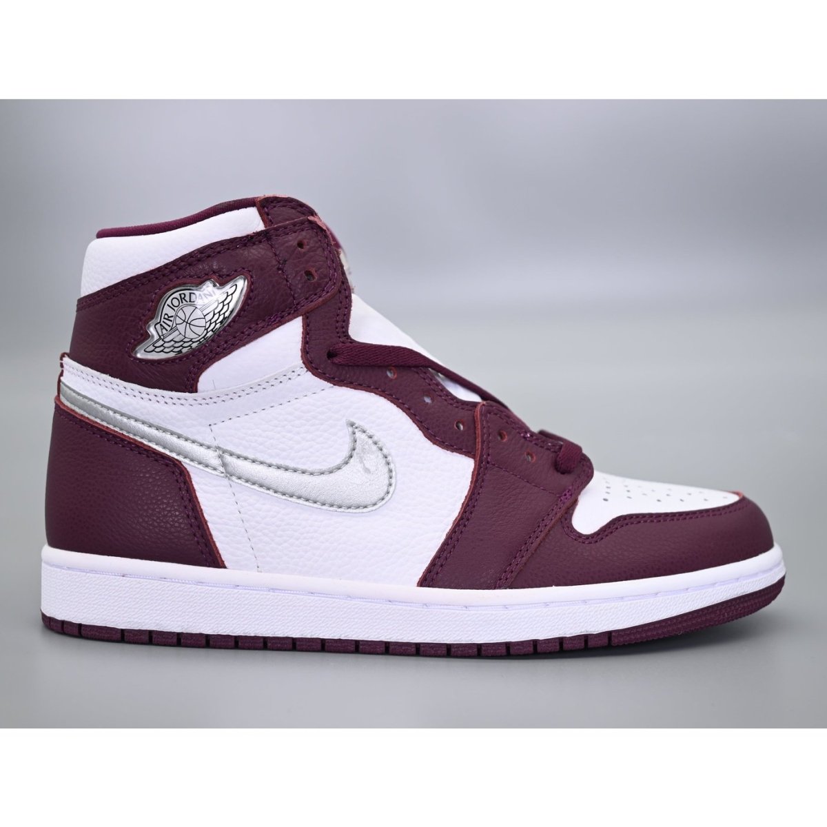 JORDAN 1 RETRO HIGH OG x BORDEAUX - Phantom Kicks