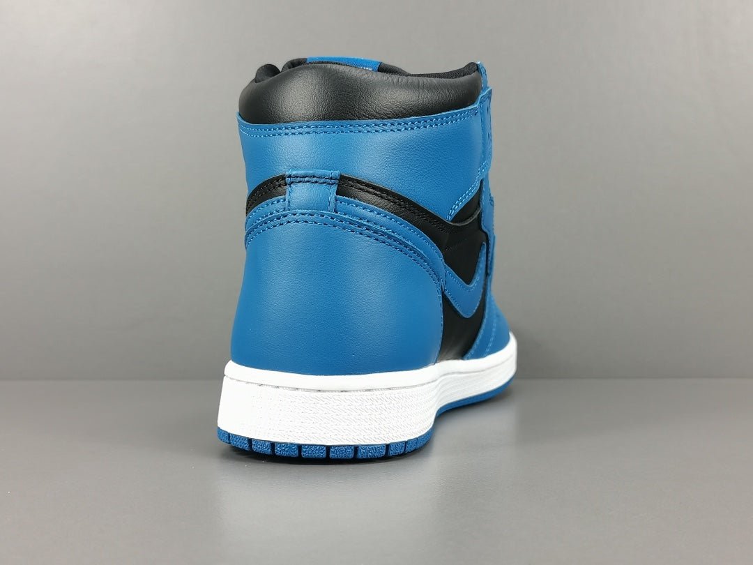 JORDAN 1 RETRO HIGH OG x DARK MARINA BLUE - Phantom Kicks