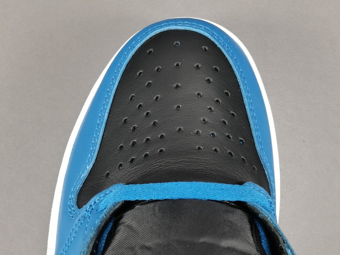 JORDAN 1 RETRO HIGH OG x DARK MARINA BLUE - Phantom Kicks