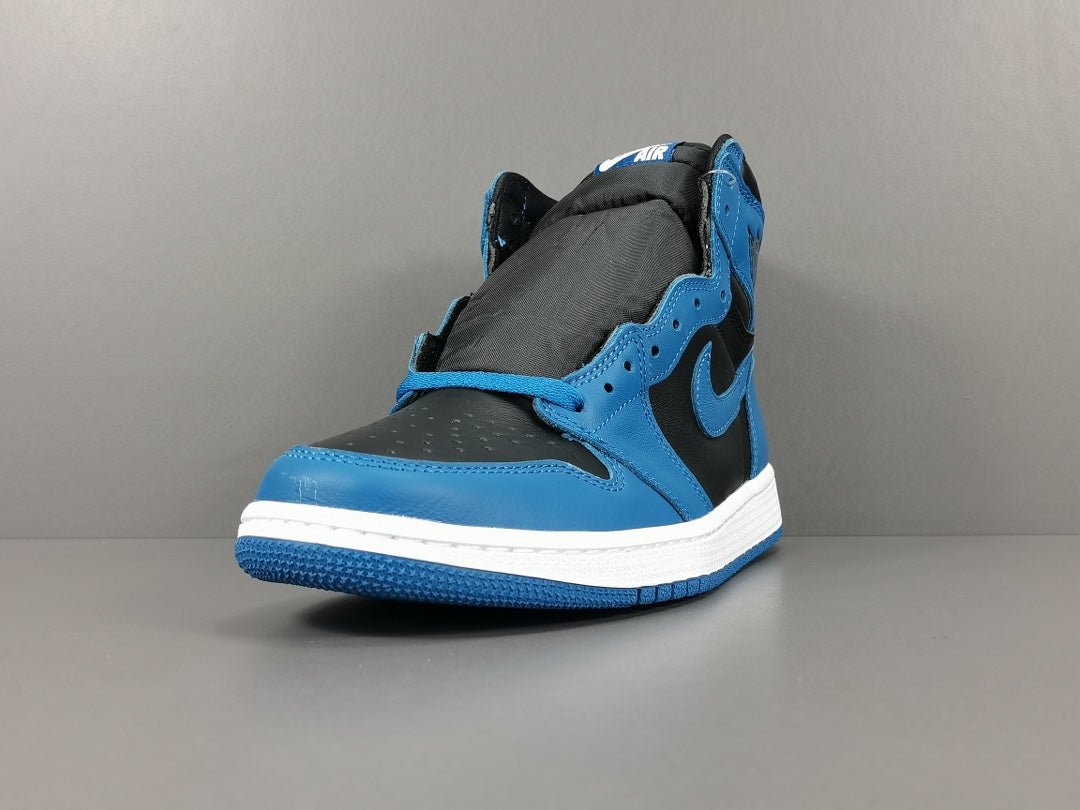 JORDAN 1 RETRO HIGH OG x DARK MARINA BLUE - Phantom Kicks