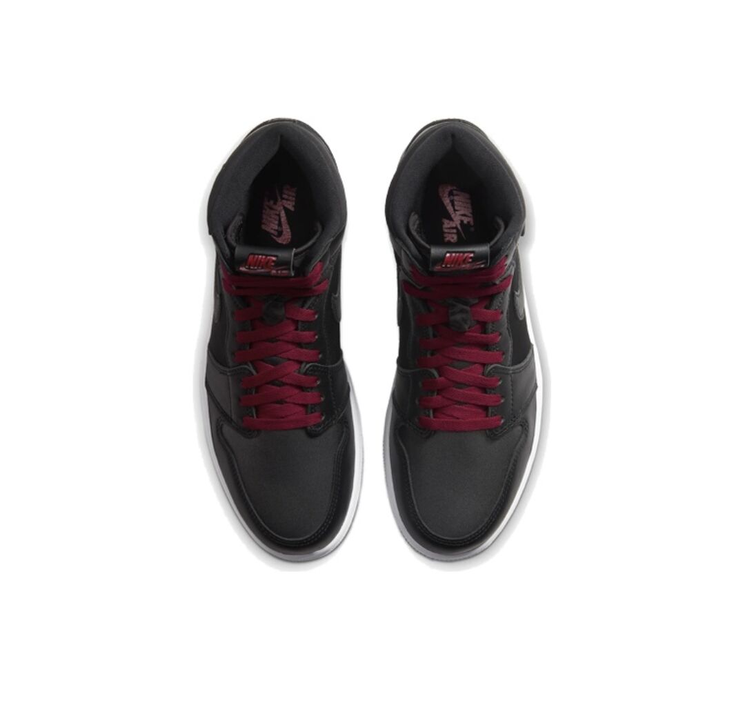 JORDAN 1 RETRO HIGH x BLACK SATIN GYM RED - Phantom Kicks