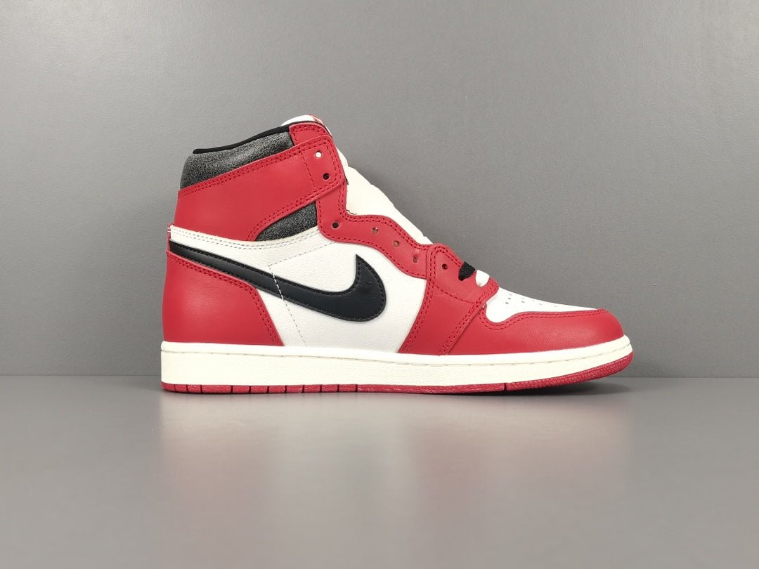 JORDAN 1 RETRO HIGH x CHICAGO LOST & FOUND - Phantom Kicks