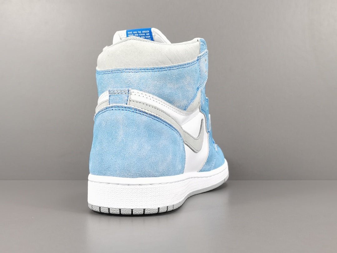 JORDAN 1 RETRO HIGH x HYPER ROYALE SMOKE GREY - Phantom Kicks