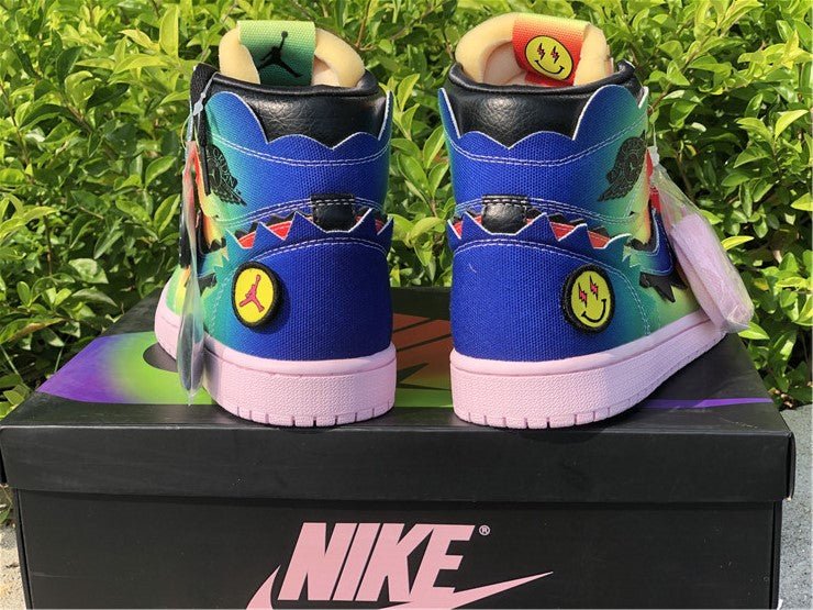 JORDAN 1 RETRO HIGH x J BALVIN - Phantom Kicks