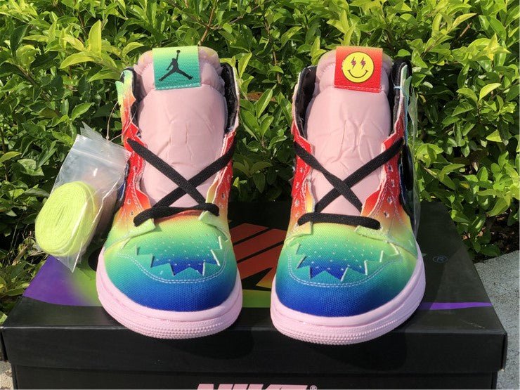 JORDAN 1 RETRO HIGH x J BALVIN - Phantom Kicks